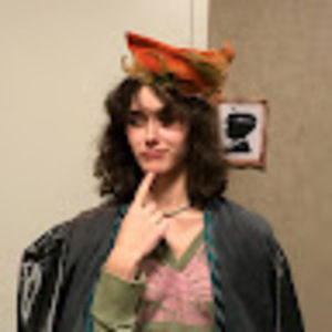 Meet your Posher, Evelyn